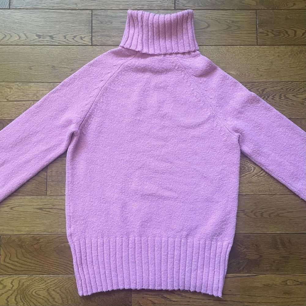 💥GAP pink turtleneck sweater - Picture 3 of 6